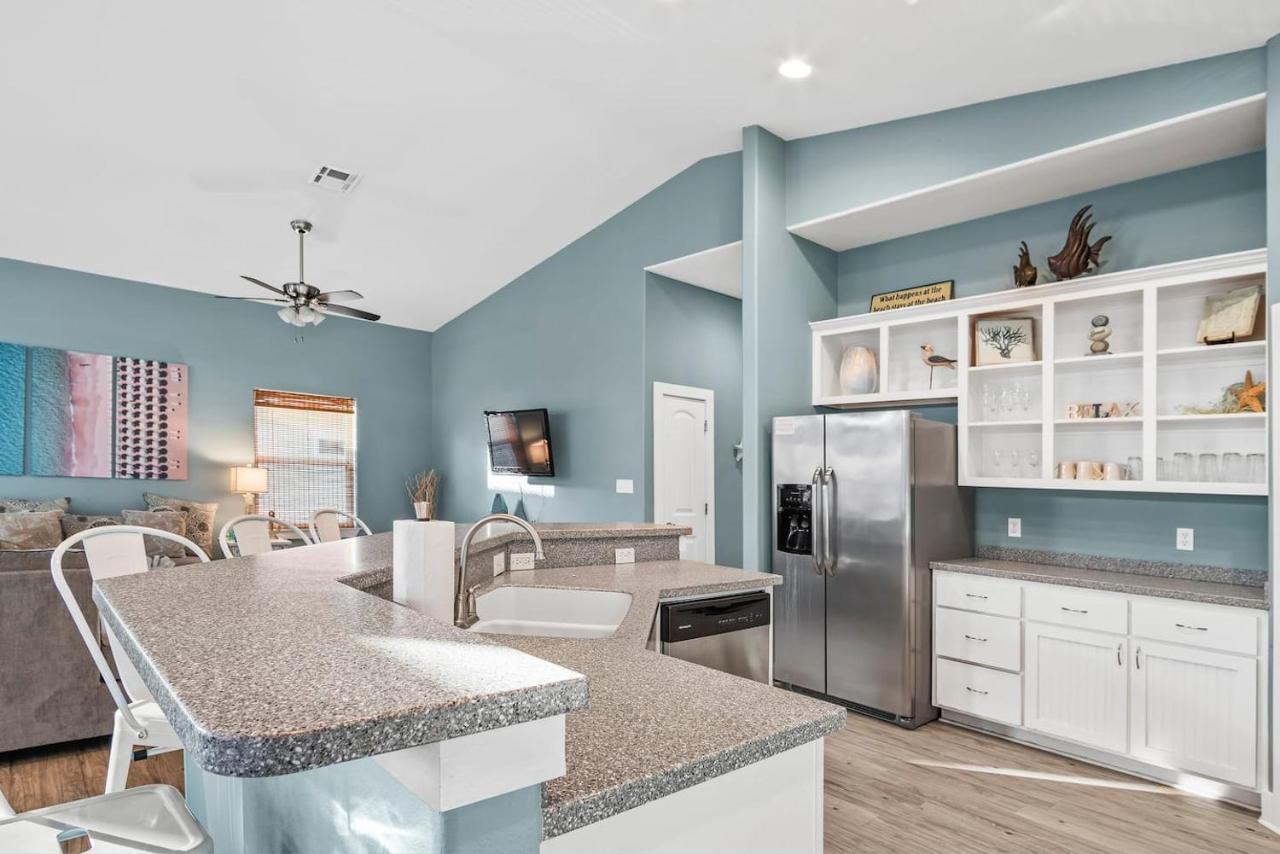 New 5 Bdrm W/Pool, Observation Deck Walk To Beach! Port Aransas Zewnętrze zdjęcie