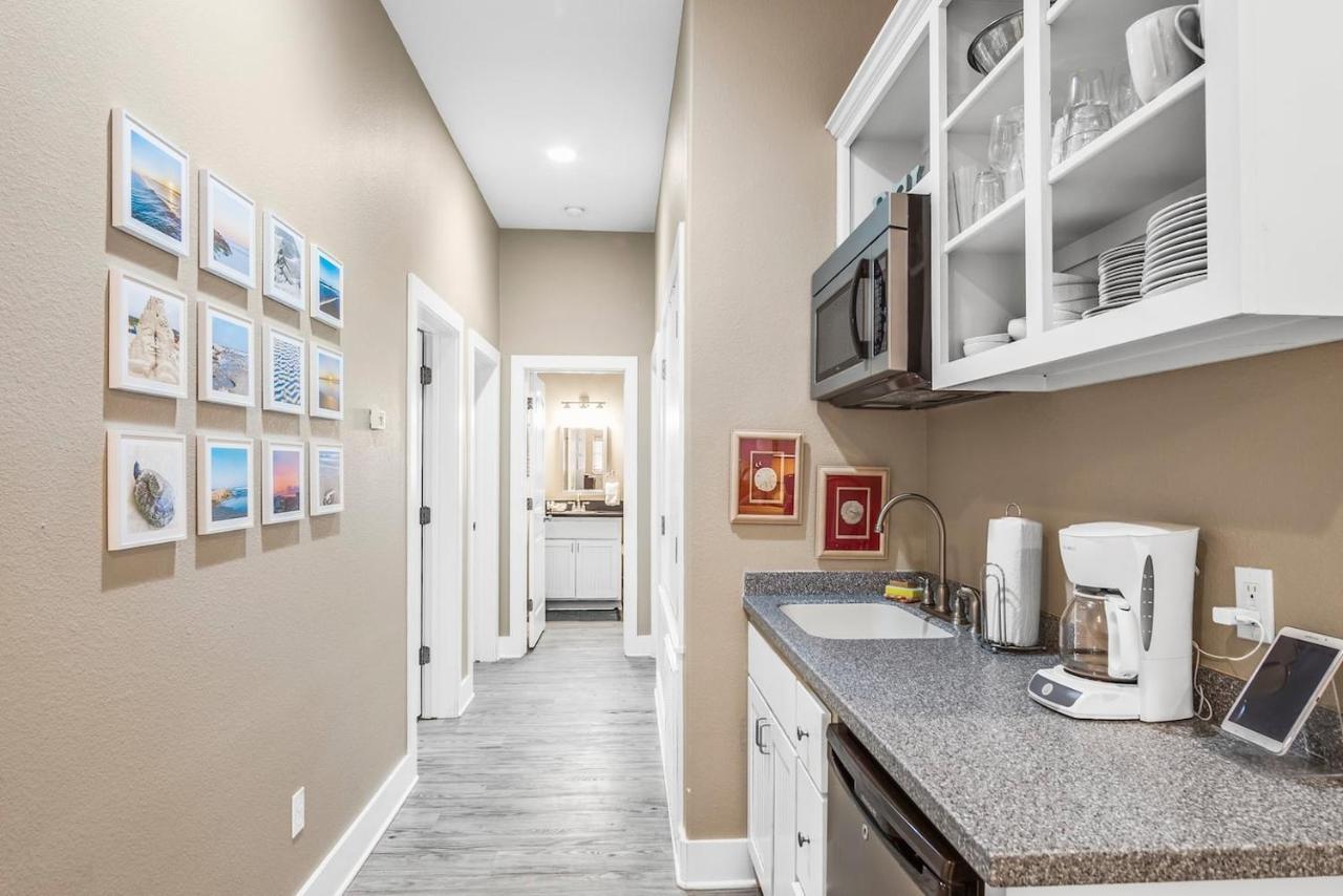 New 5 Bdrm W/Pool, Observation Deck Walk To Beach! Port Aransas Zewnętrze zdjęcie
